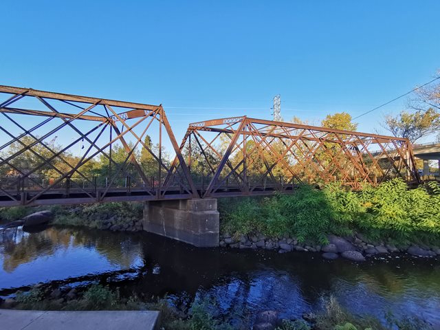 Woodson Park Railroad Bridge